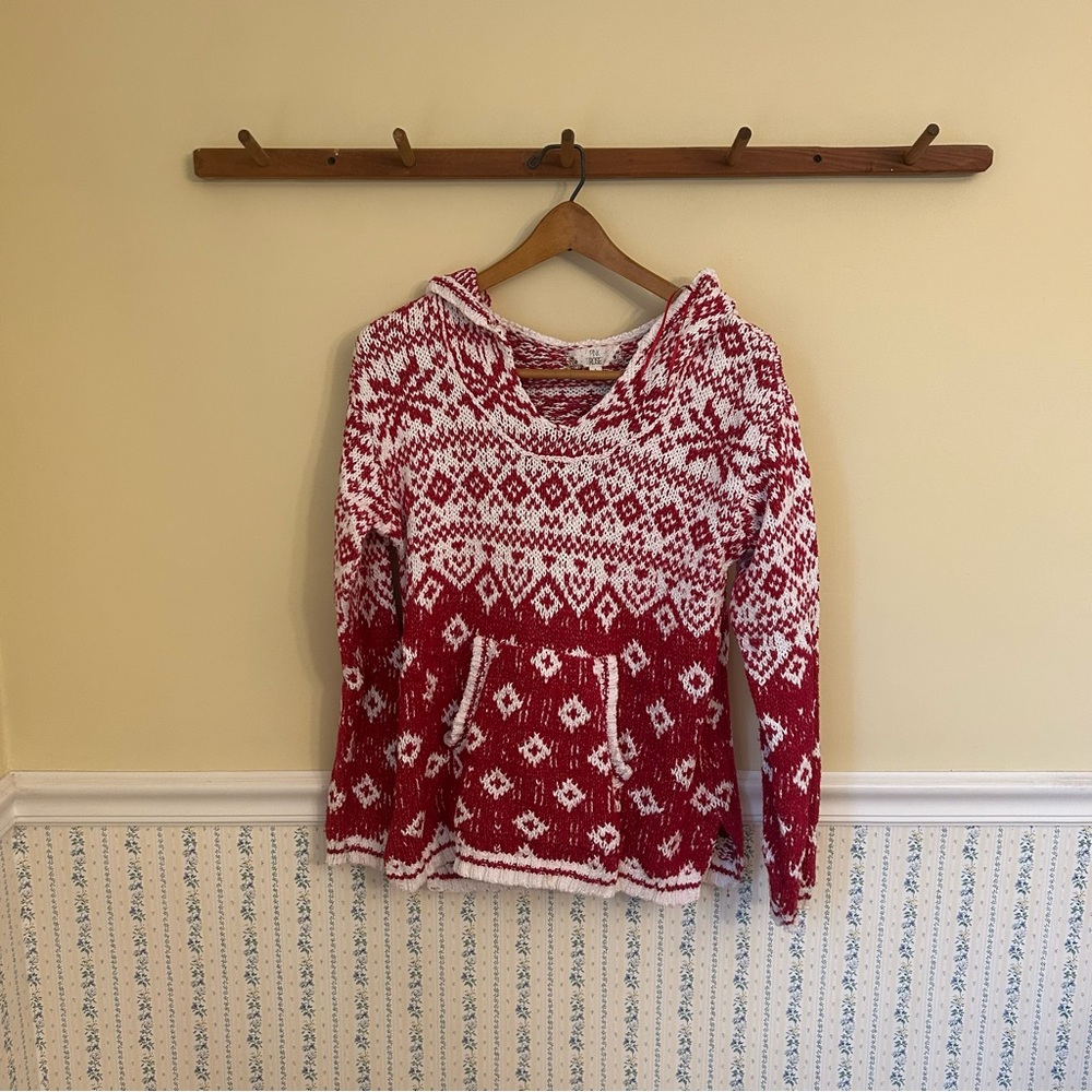 Pink Rose Patterned Hooded Sweater